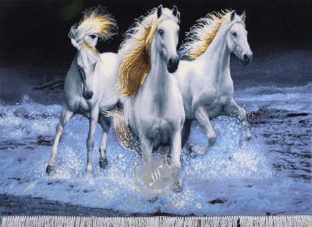 تابلوفرش دستبافت سه اسب سفید