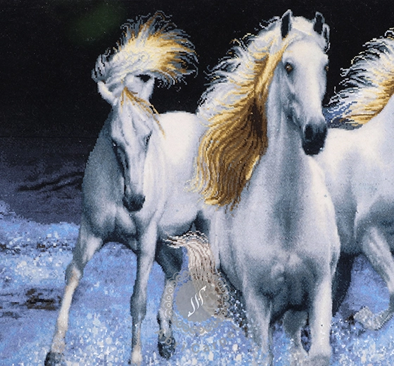 Horses in the sea Handwoven carpet